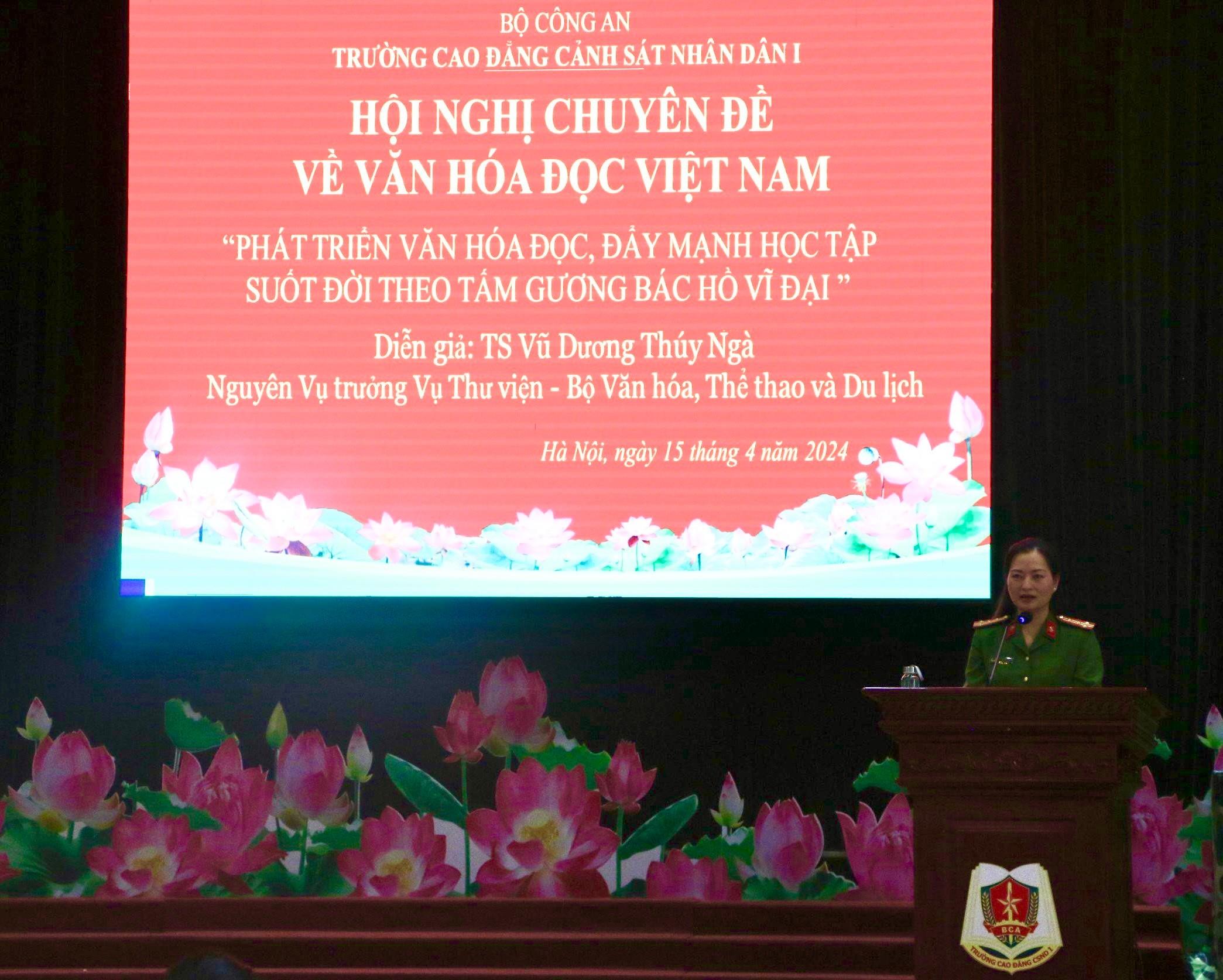 Hội nghị nói chuyện chuyền đề văn hoá đọc Việt Nam với chủ đề “Phát triển văn hoá đọc, đẩy mạnh học tập suốt đời theo tấm gương Bác Hồ vĩ đại”